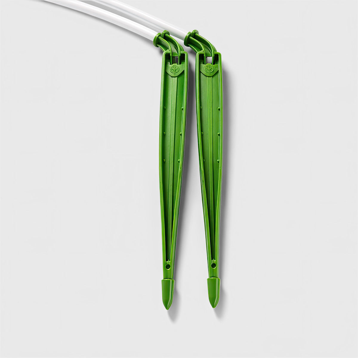 Flory【ふろーりー】 ２台 FloraFlex 2-Way Parallel Micro Dripper Stake Assembly | Precise